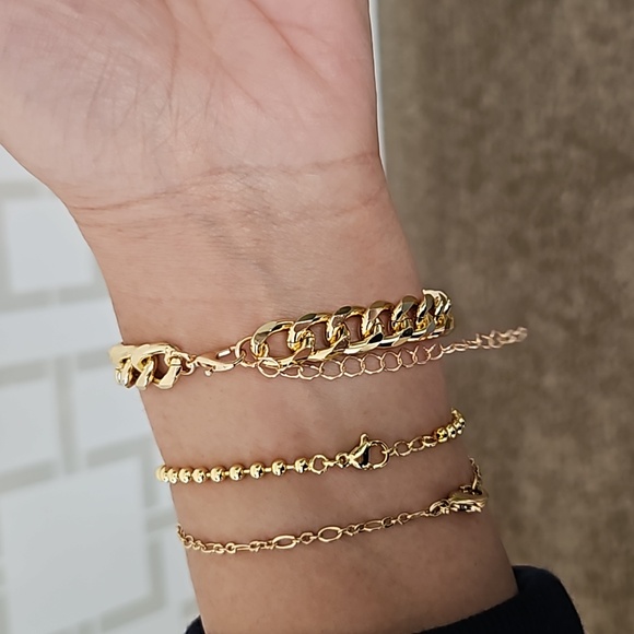 Gold-Toned Fashion Bracelet - Picture 2 of 3